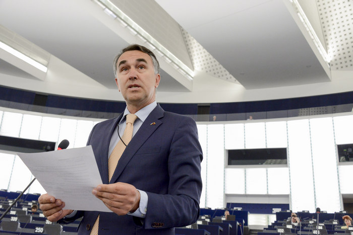 Литовецът Пятрас Аущрявичюс е евродепутат от либералната група Обнови Европа